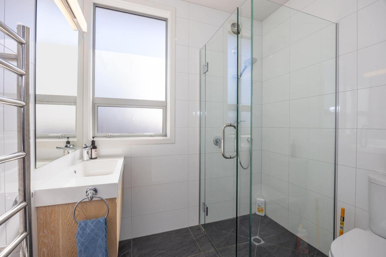 Prime Location On Warren St - 3 Bedroom Town House Wanaka Buitenkant foto